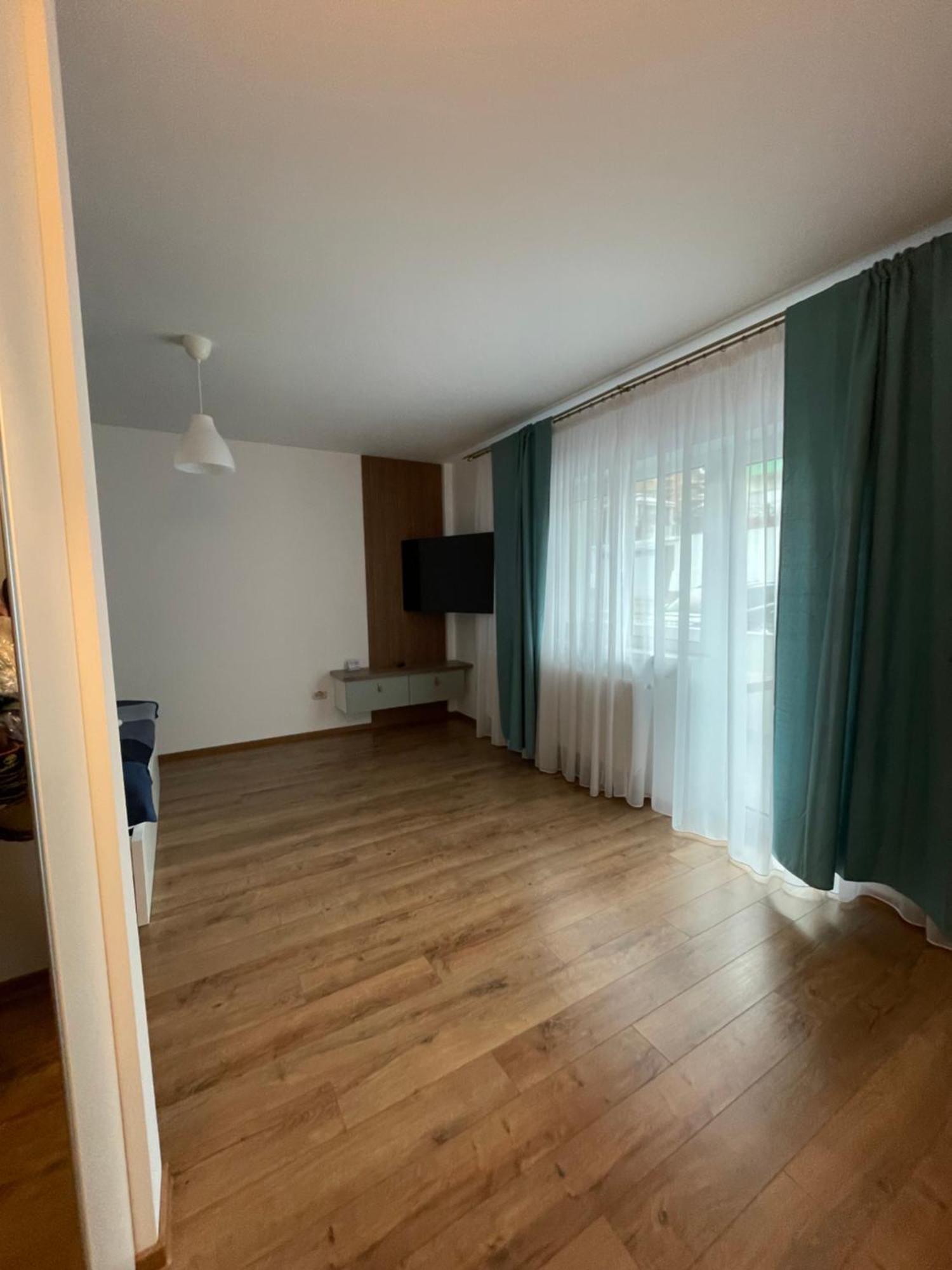 Arena Studio Piteşti Esterno foto